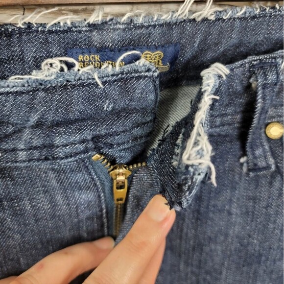 Rock Revolution Distressed Straight Leg Womens Jeans Size 28 - Picture 13 of 15